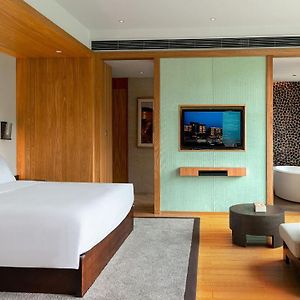 Classic King Room Forest View